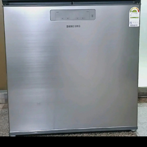 삼성 김치냉장고 221리터 RP22M3105Z3