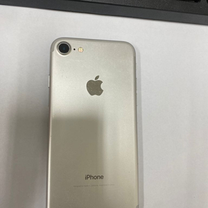 아이폰7 실버 액정SS급 외관깔끔 128GB 배터리95