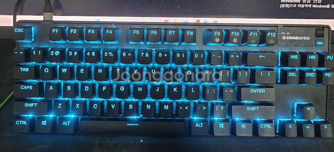 스틸시리즈 Apex Pro Gen 3 키보드--3