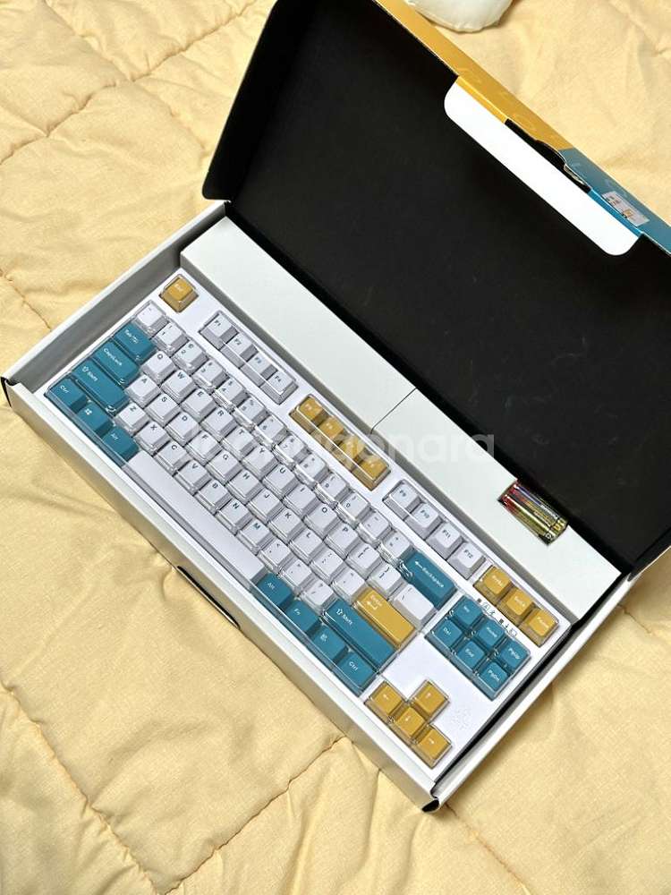 레오폴드 FC750RBT PD 밀크 터쿼이즈 (청축)--1