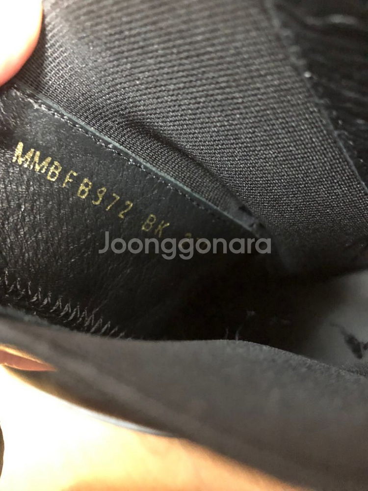 무신사스탠다드 스퀘어 라운드토 첼시부츠 270--8