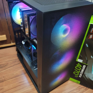 7800x3d 4070ti 32gb 완본체 컴퓨터 신품