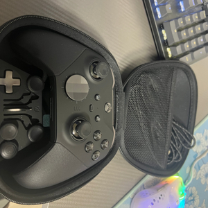 엑스박스 엘리트 무선 2세대 판매합니다