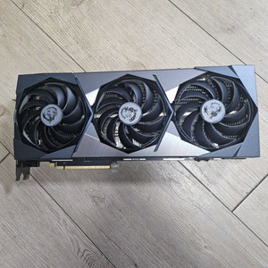 3080ti 슈프림 X 팝니다.