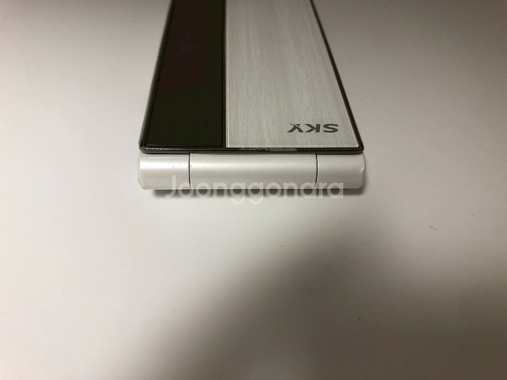 스카이 우드 폴더폰(IM-S640S) 화이트 기기 판매--4