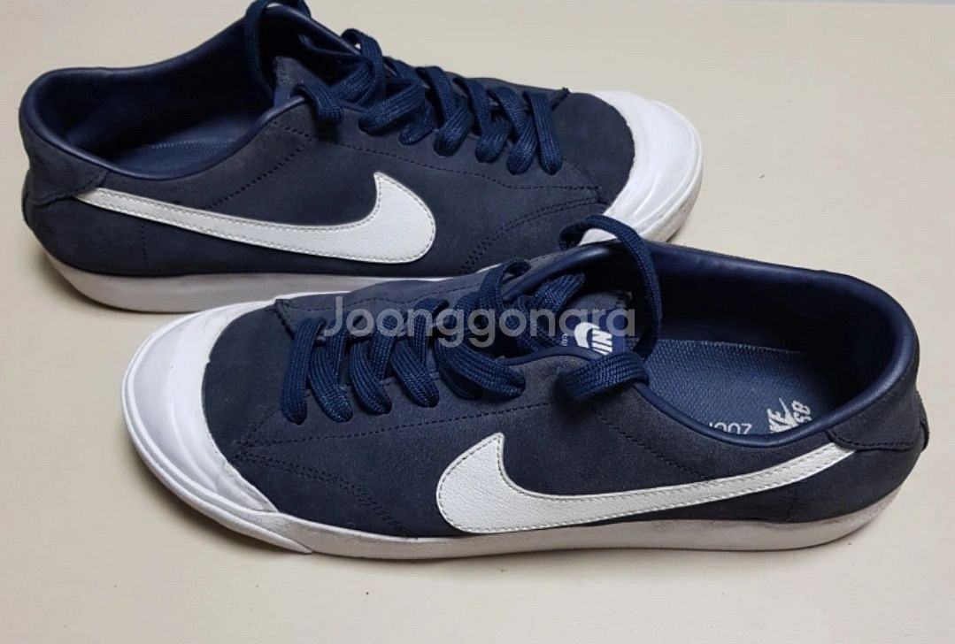 정품 나이키 에어 줌 올코트 스니커즈 270--1