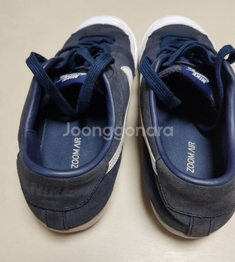 정품 나이키 에어 줌 올코트 스니커즈 270--2