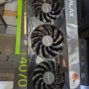 4070ti 갤럭시 그래픽 카드 팝니다