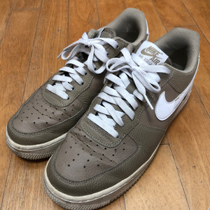 나이키 에어포스 1 로우 07 카키 화이트 265