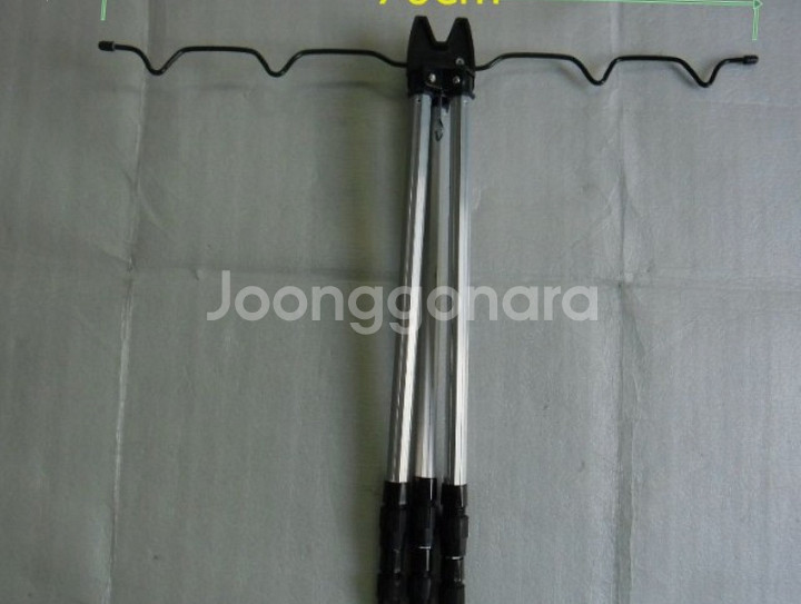 원투대3.4m 2대+4000번릴 2대+릴줄+삼각받침대--7