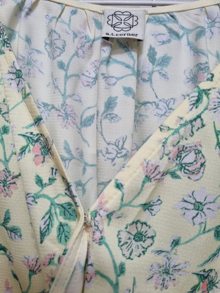 앳코너 원피스 (새상품급) 이미지