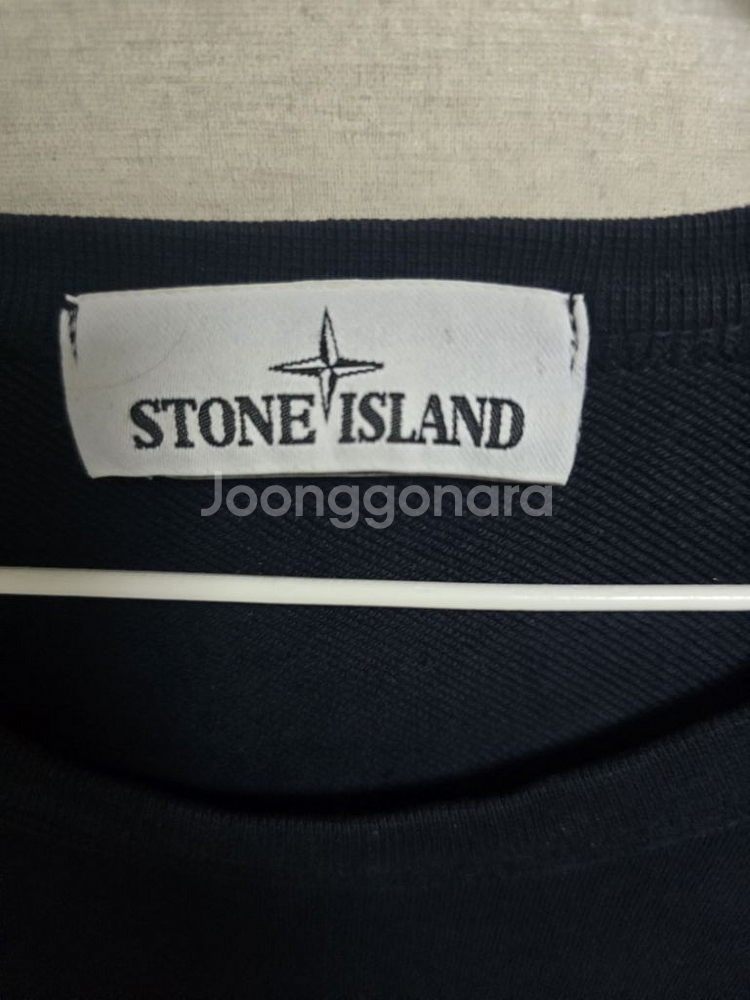 스톤아일랜드 네이비 와펜맨투맨 L 실착2회(마지막가격)--1