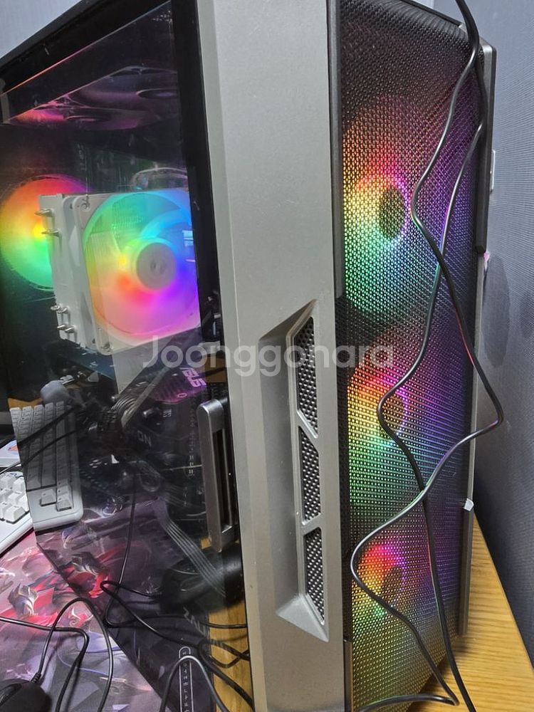 5700g + rx 6600 본체 팝니다.--0