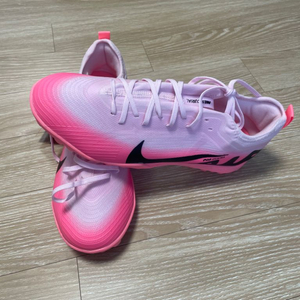 새제품 나이키 머큐리얼 프로TF 265