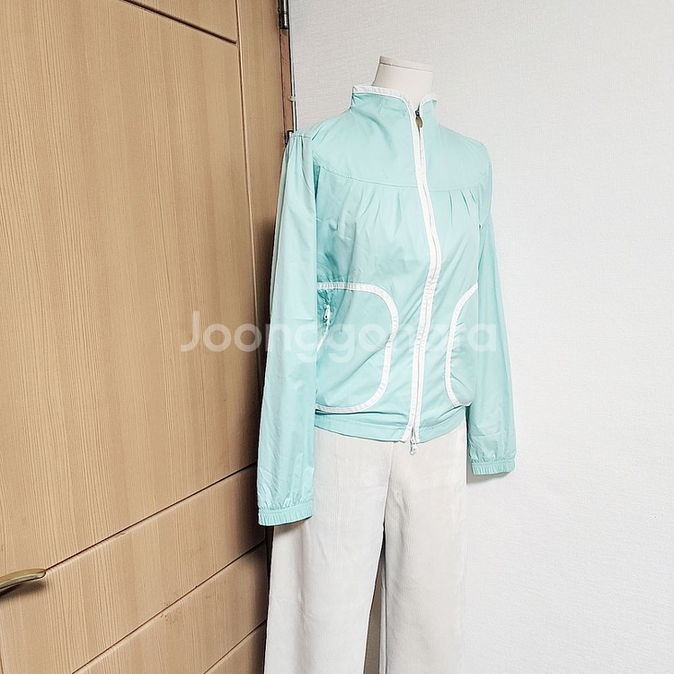 여성용) 퓨마 민트 바람막이 m--1