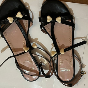모스키노 정품 샌들 235