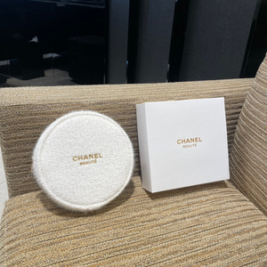 샤넬 트위드 원형파우치