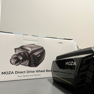 심레이싱 장비 Moza R16 휠베이스