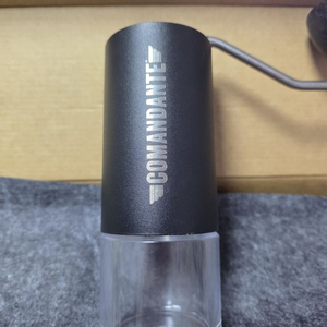 코만단테 c40 mk4 블랙