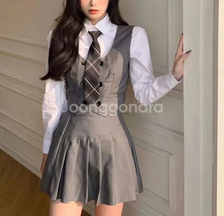 [대여/상태최상/보증금X]졸업사진 프레피룩 하이틴 교복--1