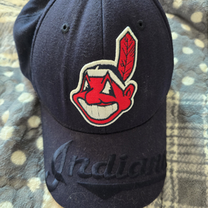 MLB 클리블랜드 모자 XL팝니다.