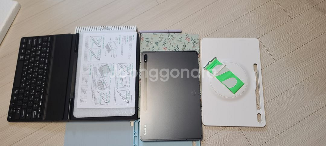 갤럭시 탭 s8+ (플러스) 5g 판매합니다.--8