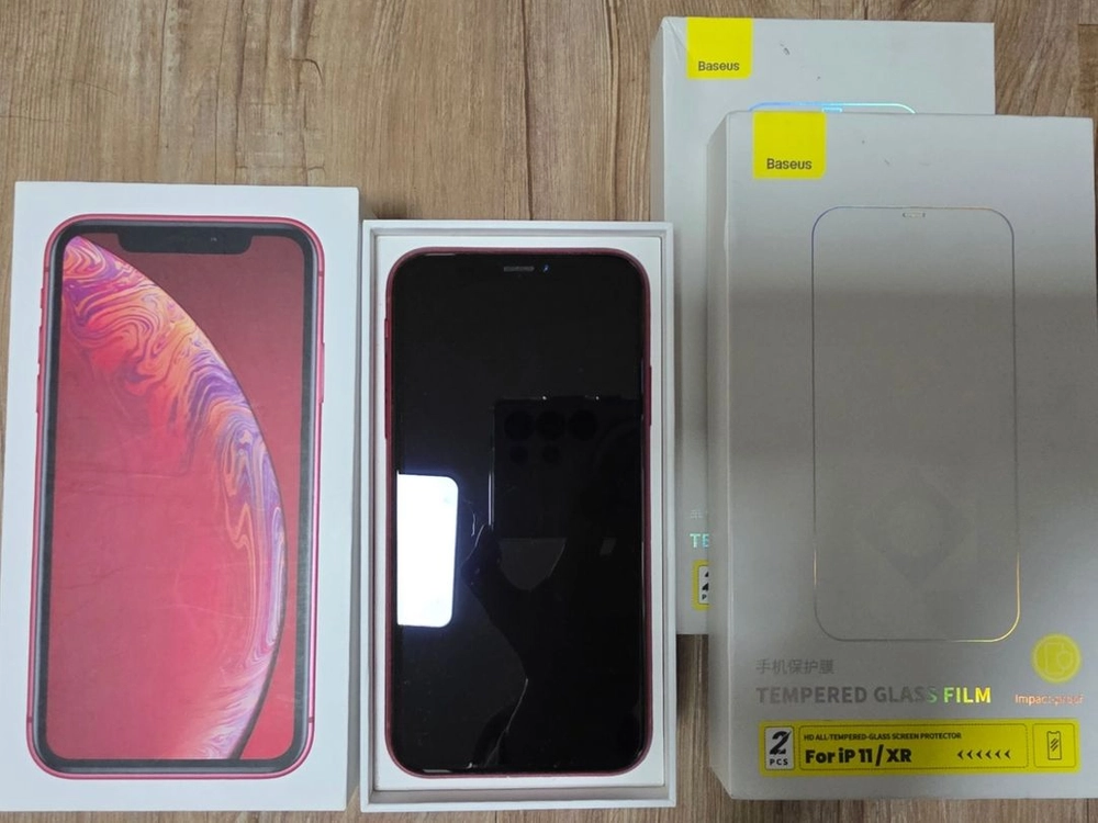 아이폰XR 레드 128GB 이미지