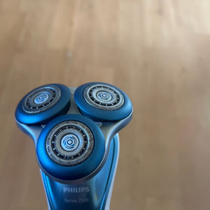 필립스 전기면도기 시리즈 7000