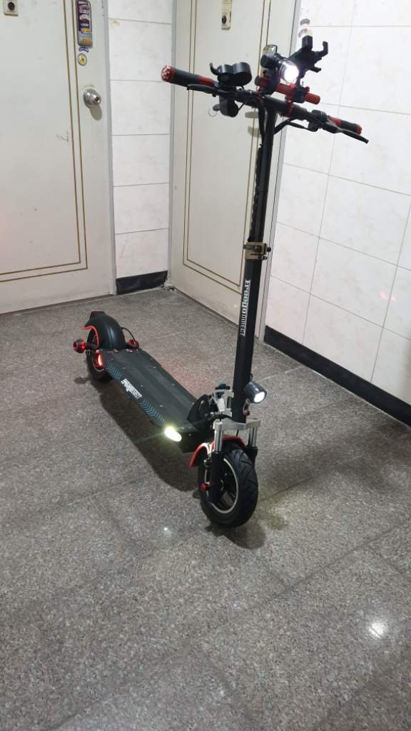 전동킥보드 프리고다이렉트F10 52v 고급형