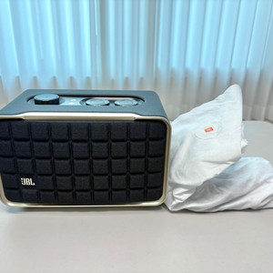 JBL Authentic 200 스피커
