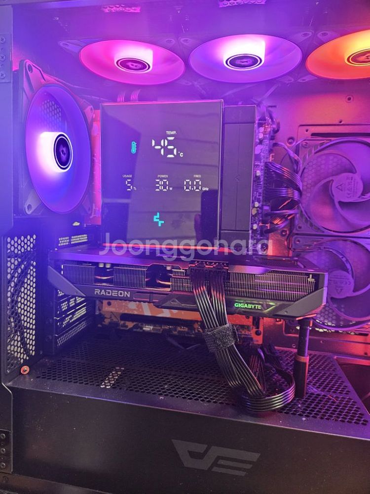 기가바이트 RX 9070 GAMING OC D6 16G--2