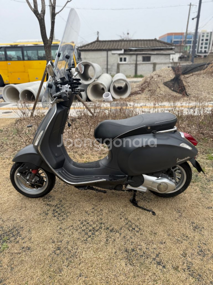 2014년식 키로수 짧은 베스파 스프린트 판매합니다.--1