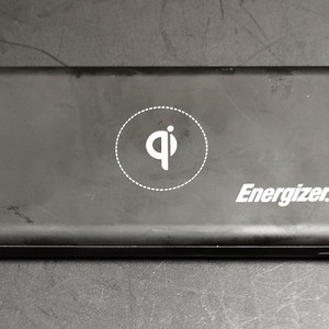 에너자이저 보조배터리 1만 mA / 휴대폰 무선 충전기