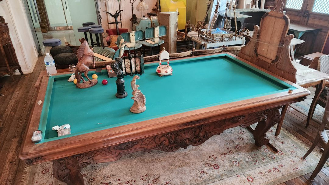 엔틱당구대 이미지