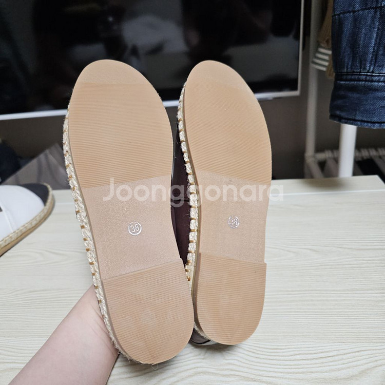 화이트, 브라운 배색 단화 2개 38(240mn)--5