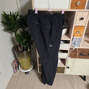 다이와 낚시바지