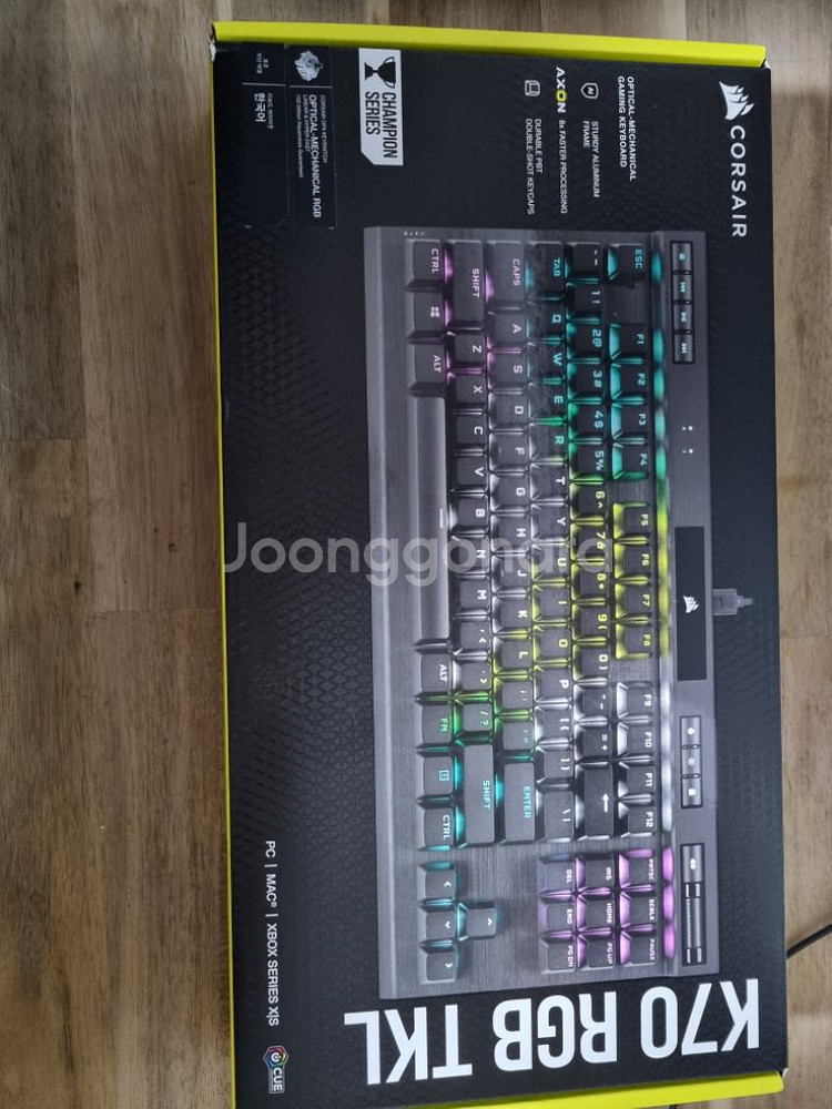 k70 rgb tkl 광축 8k키보드 판매합니다--0