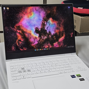HP 오멘 슬림 16 u1032TX 게이밍 노트북