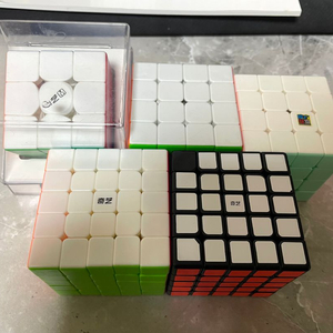 큐브 3x3,4x4, 특수큐브 등