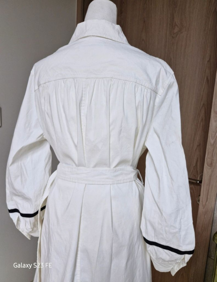 미샤/55/상태최상/마레이온스판/화이트/트렌치원피스 이미지