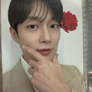 하이라이트 윤두준 공방 포토카드 팝니다.