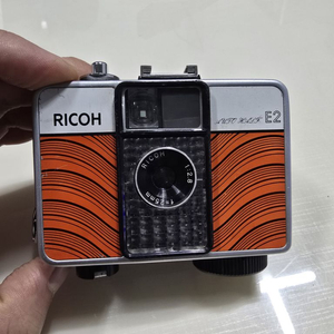 리코 RICOH E2 하프 필름카메라