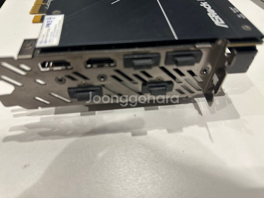애즈락 타이치 AMD 라데온 RX 5700XT--2