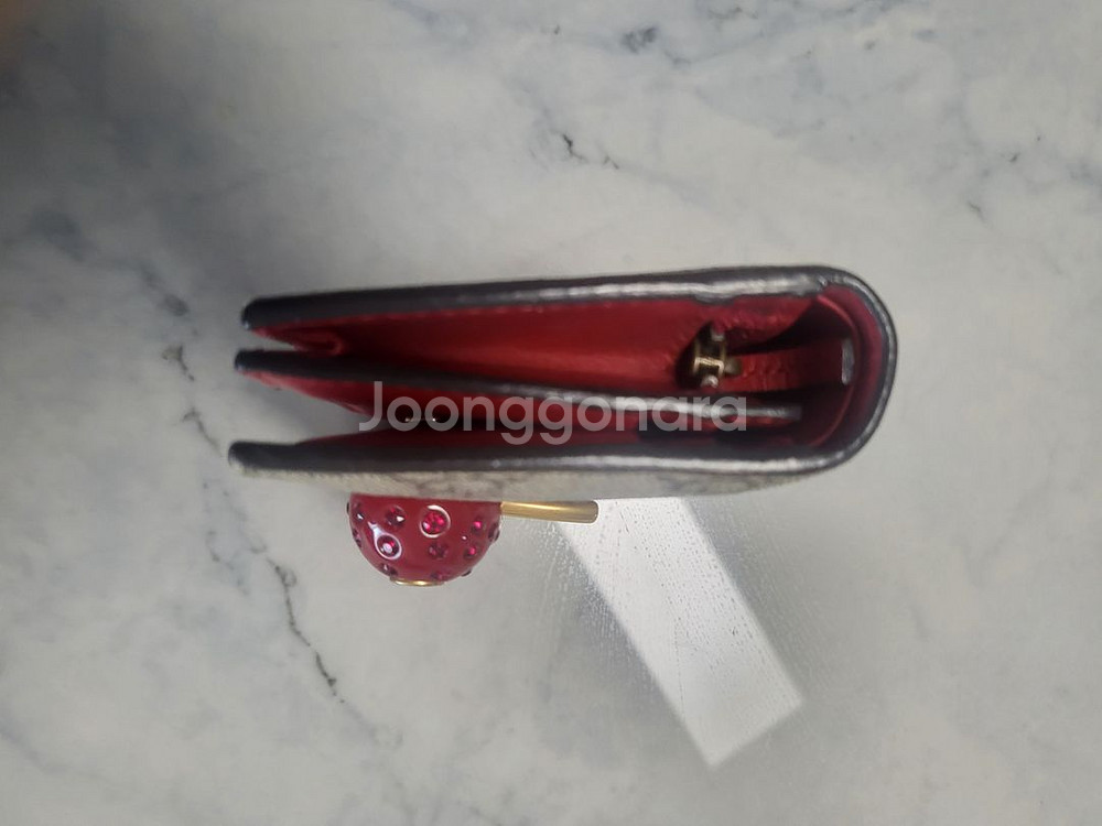 구찌 체리 지갑 택포.--4