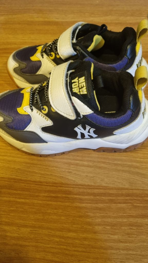 [200] MLB 뉴욕 양키즈 주니어 운동화--1