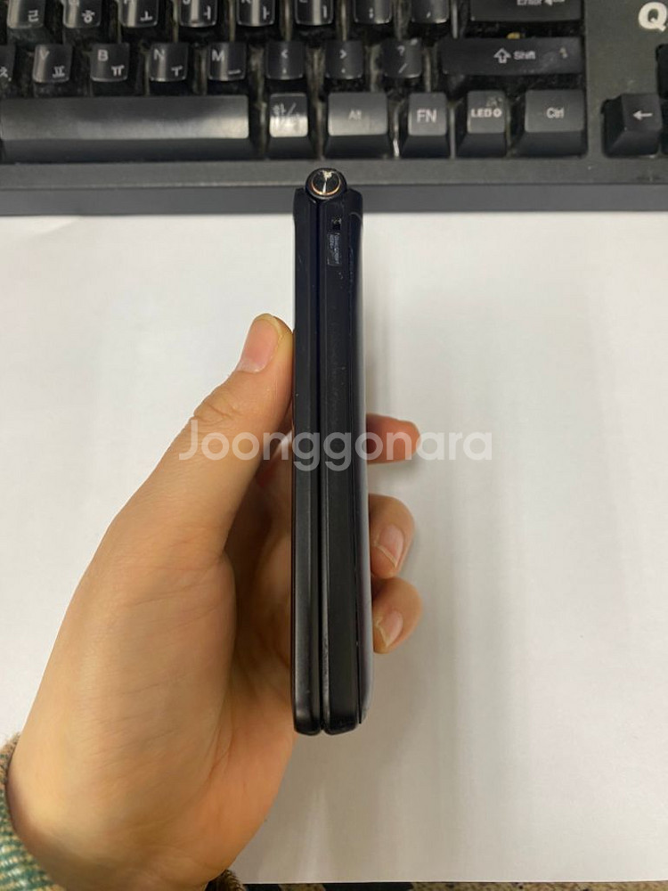 KT 갤럭시폴더2 블랙 16GB 효도폰 공부폰--4