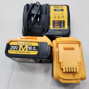 디월트호환용배터리2개충전기1개세트