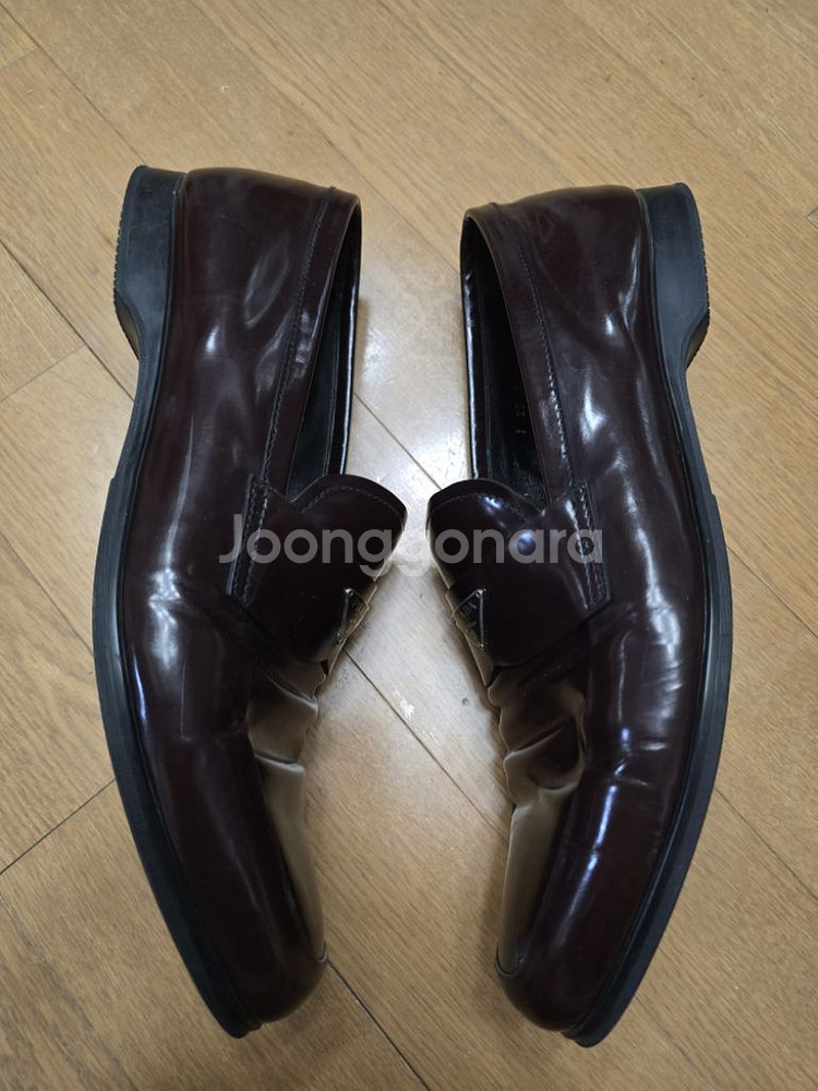 (정품) 프라다 삼각로고 로퍼 280 (명품 남자 신발--2