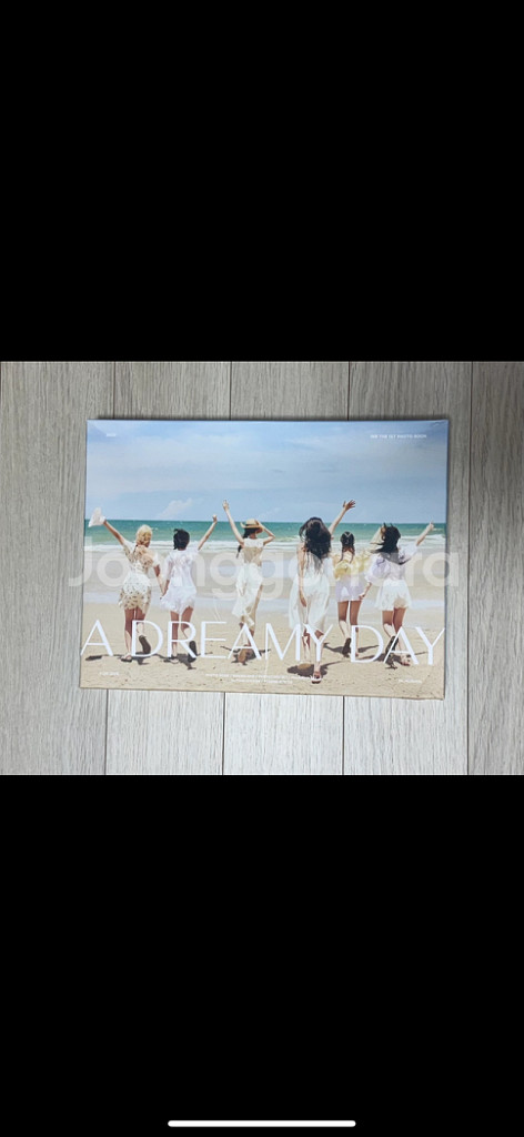 아이브 포토북(A DREAMY DAY) 판매합니다.--0