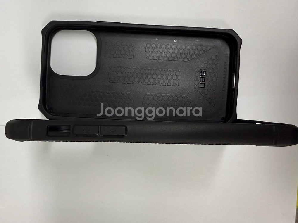 UAG 케이스 아이폰13 프로 맥스 메트로폴리스 LT--1
